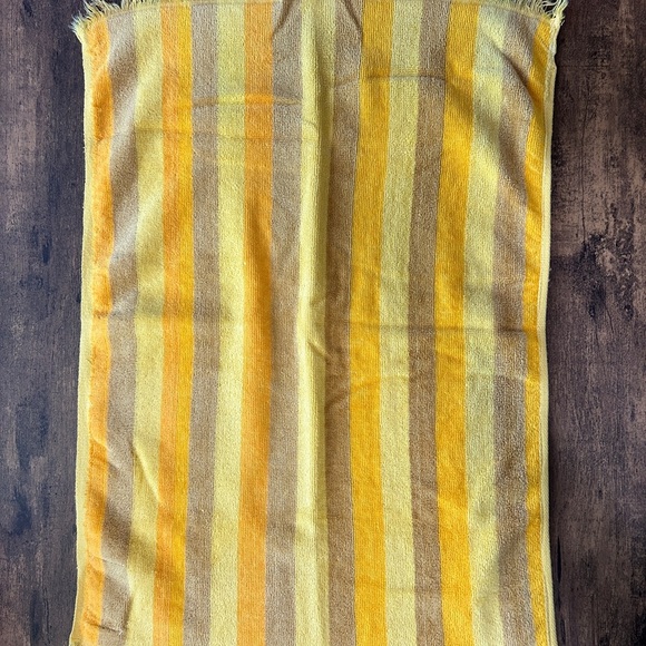 Vintage 60s 70s Caldwell Striped Cotton Hand Bath Towel - Picture 2 of 5